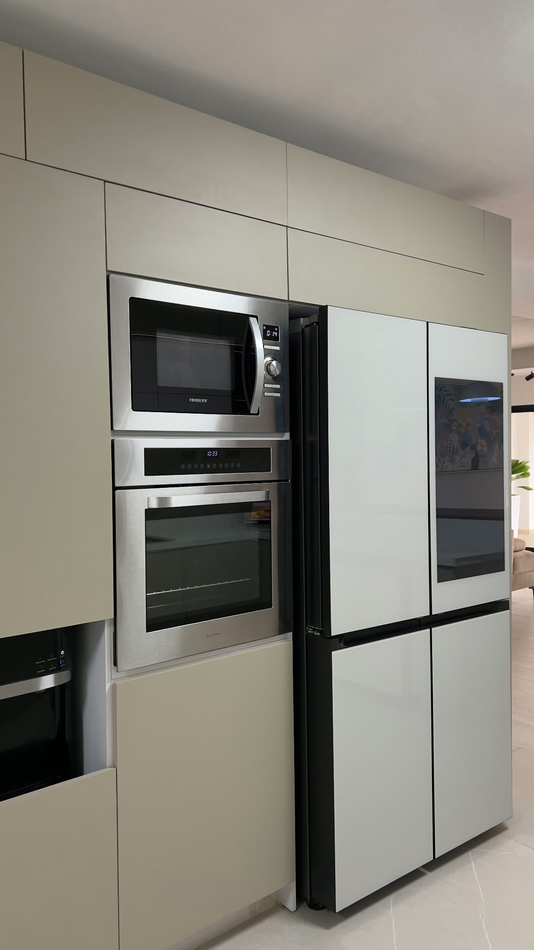 Cocina sofisticada con herrajes europeos